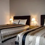 Hotel O Encontro Sendim (Braganca)