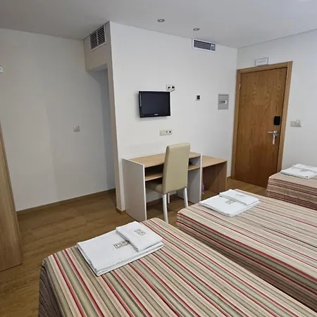 Hotel O Encontro Sendim (Braganca)