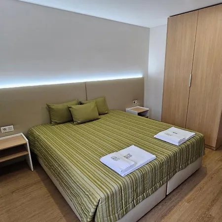 酒店 O Encontro 3*