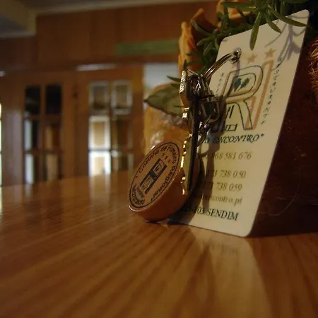 Hotel O Encontro Sendim (Braganca)