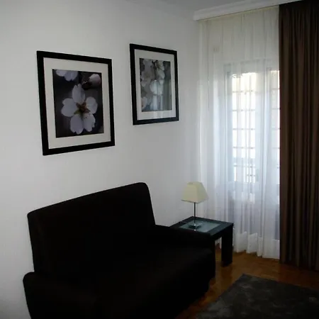 Hotel O Encontro Sendim (Braganca)