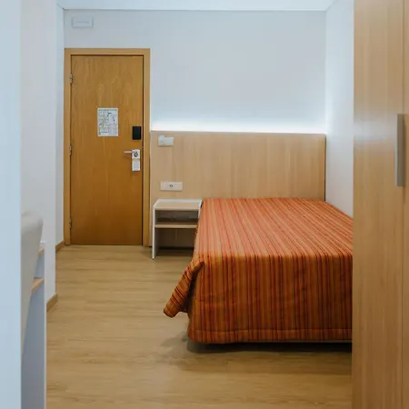 Отель O Encontro Sendim (Braganca)