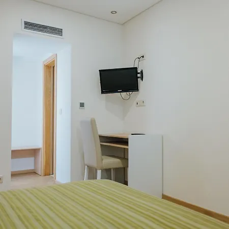 O Encontro Sendim (Braganca)