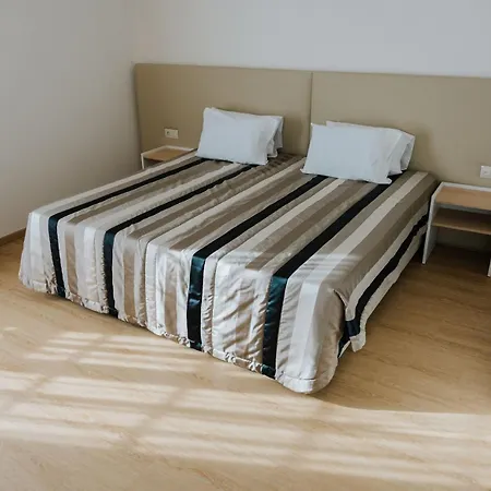 O Encontro Отель 3*