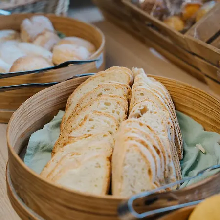 Отель O Encontro Sendim (Braganca)