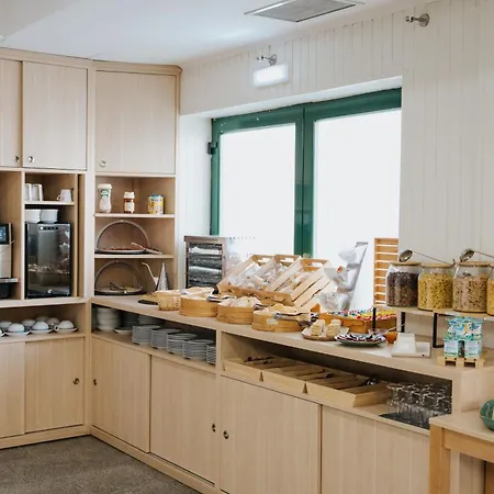 Отель O Encontro Sendim (Braganca)