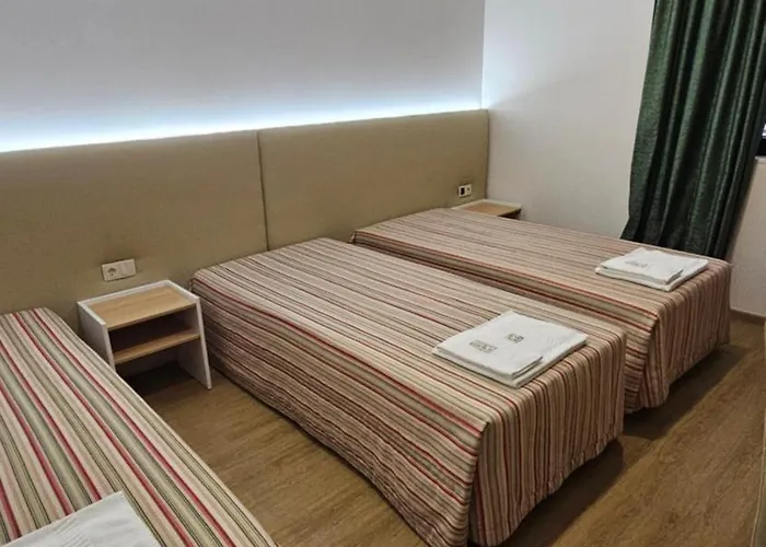 Hotel O Encontro Sendim (Braganca)