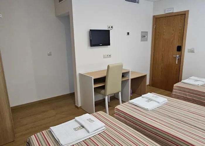 Hotel O Encontro Sendim (Braganca)