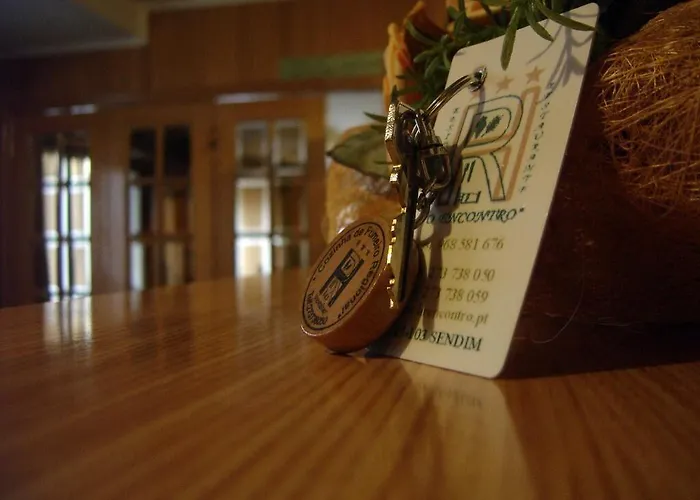 Отель O Encontro Sendim (Braganca)